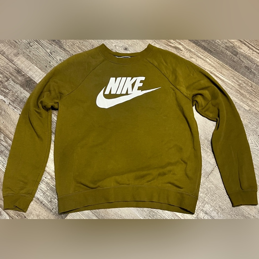 Women's Nike Big Logo Crew Neck Sweatshirt Olive Green- Medium